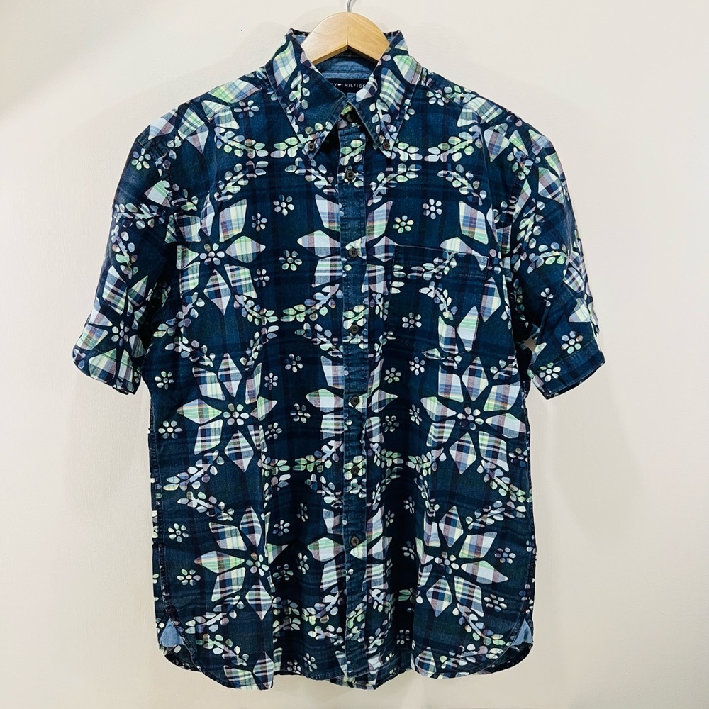 Tommy Hilfiger Men’s Cotton Short Sleeve Plaid Floral Shirt - Picture 3 of 13